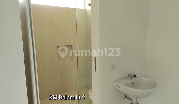 For Sale Cheap 2-Story House 4 Bedrooms in Palma Grandia 2