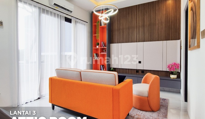 Rumah Tengah Kota 3 Lantai Cocok Utk Usaha  1