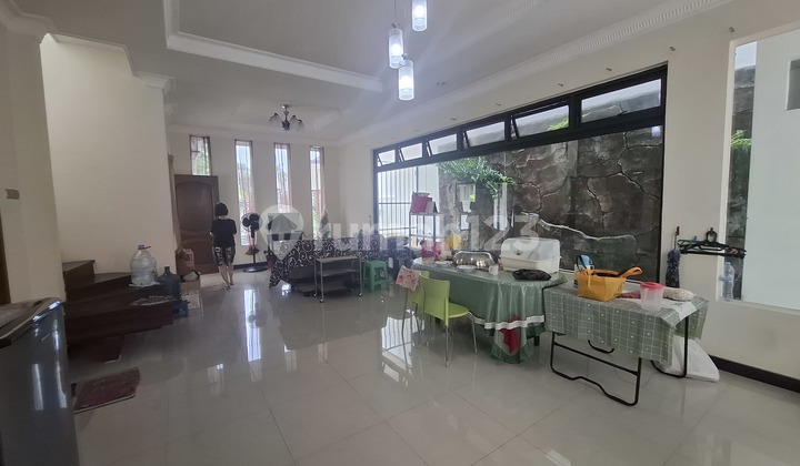 Well-Maintained 2-Story Citraland House for Rent at Affordable Price 2