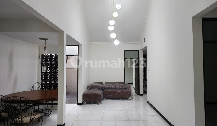 Fully Furnished Citraland House with 3 Bedrooms for Rent at the Cheapest Price