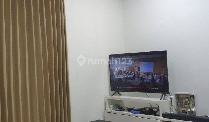 Rumah Modern Minimalis Selangkah Dari Clubhouse 2