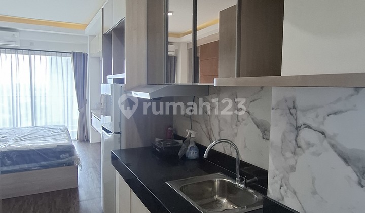 For Rent Newly Furnished PBG Apartment with Golf View