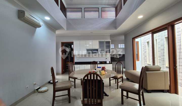 For sale house in Singgasana Pradana Housing Bandung For sale house in Singgasana Pradana Housing Bandung