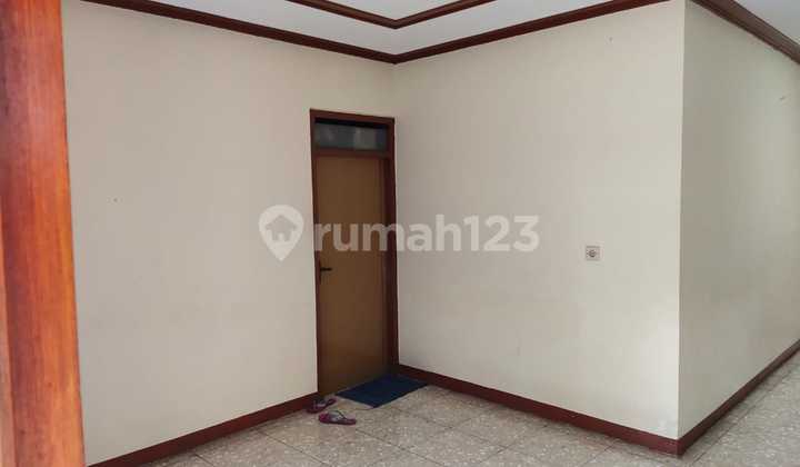 JUAL RUMAH KOST'AN AKTIF DEKAT UNPAR 