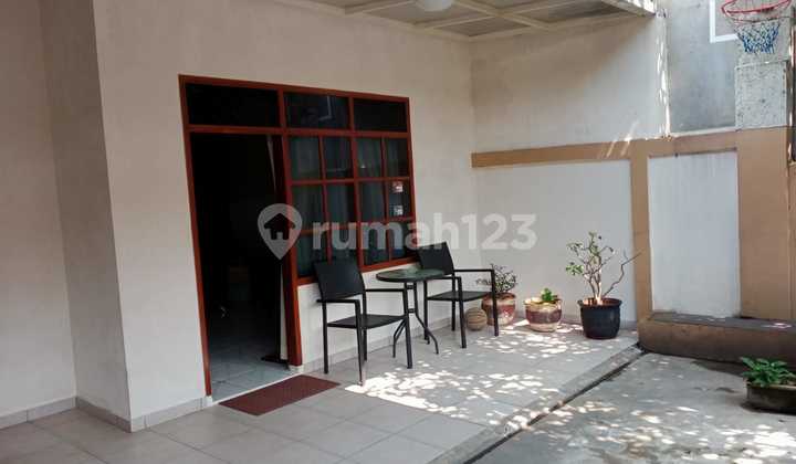 Dijual Rumah Luas Nyaman di Sayap Raya Kopo Bandung Dijual Rumah Luas Nyaman di Sayap Raya Kopo Bandung