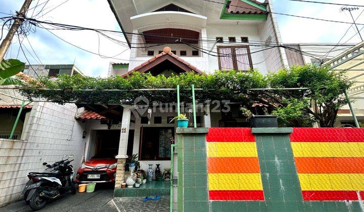 TEBET TIMUR, RUMAH SIAP HUNI DEKAT ECO PARK TEBET 1