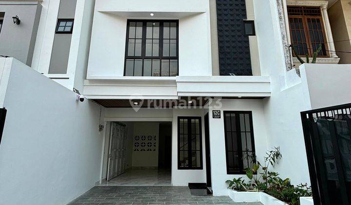 TEBET BARAT, RUMAH 3,5 LANTAI CITY VIEW CBD KUNINGAN 2