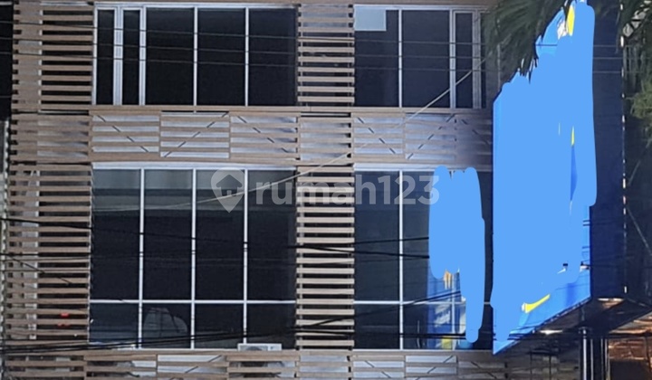 For Rent 3-Story Shop House On Sunset Road 1