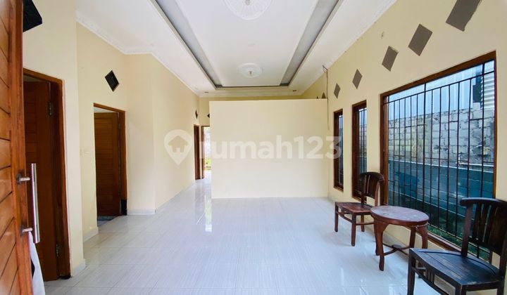 Residential/Business House, Spacious Living Room Yard, Strategic Location, Demak Temple 1