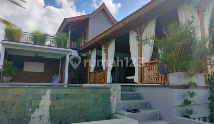 New Villa with Rice Field and Strategic Dry Field Views in Sukawati, Gianyar