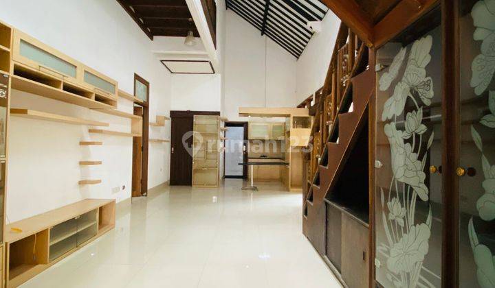2 Storey House On Jl Bedahulu Near Shopping Center 2