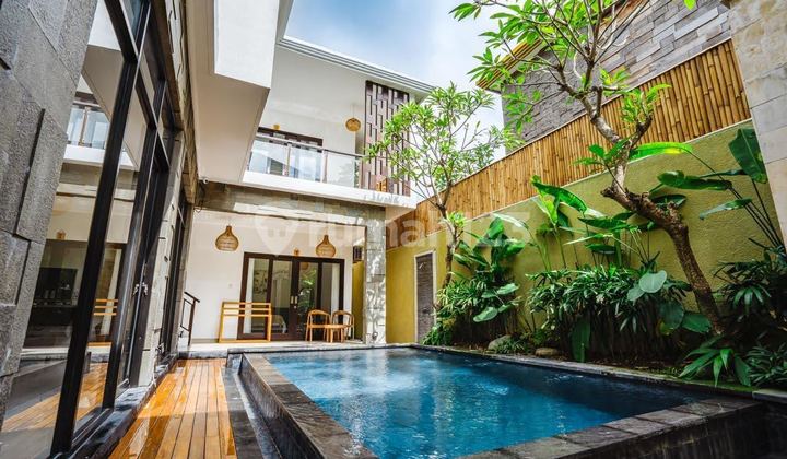 Villa with Complete Facilities and Strategic Location in Kerobokan