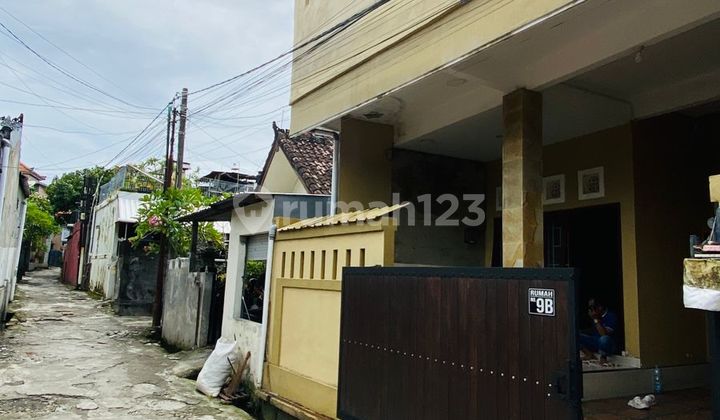 Rumah 2 Lantai Strategis Siap Huni Ada Balkon Parkiran, Kebo Iwa 2