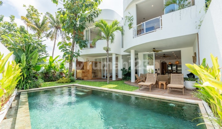 Villa 3BR with Rice Field & Forest View, Kedungu, Nuanu, Tabanan, Bali
