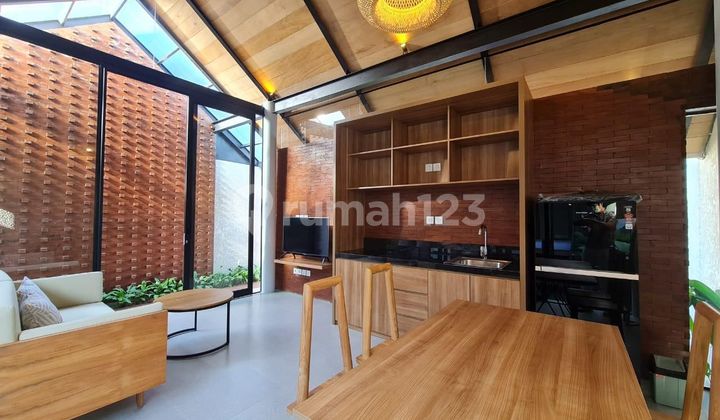 Luxury 5-Star Villa Strategically Located with Full Facilities Near the Beach, Pererenan Luxury 5-Star Villa Strategically Located with Full Facilities Near the Beach, Pererenan