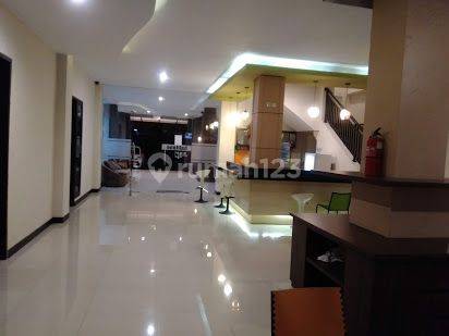 Hotel Di Jl Gunung Lumut Dekat Pusat Perbelanjaan Hotel Di Jl Gunung Lumut Dekat Pusat Perbelanjaan