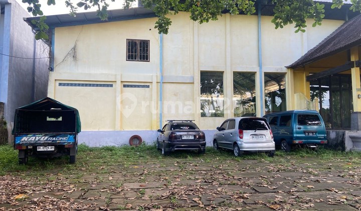 LARGE STRATEGIC WAREHOUSE WITH WIDE ROAD IN SINGAPADU, GIANYAR LARGE STRATEGIC WAREHOUSE WITH WIDE ROAD IN SINGAPADU, GIANYAR