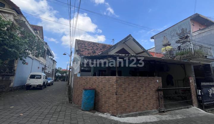 HOOK HOUSE IN GUNUNG PAYUNG, BADUNG - BALI