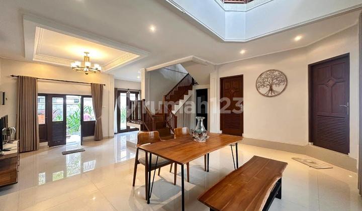 FURNISHED LUXURY HOUSE WITH SWIMMING POOL IN UMALAS, BADUNG