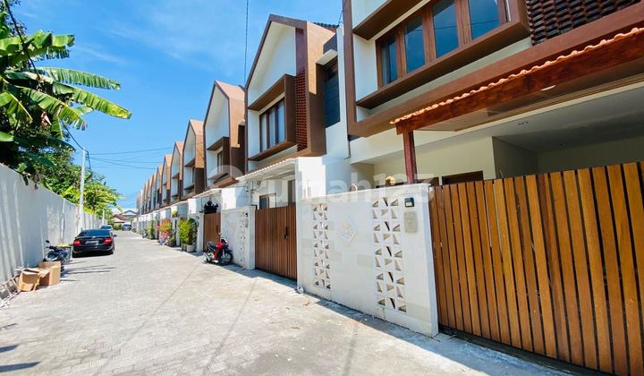 Rumah Bangunan Baru Furnished With Pool Strategis di Sanur, Bali