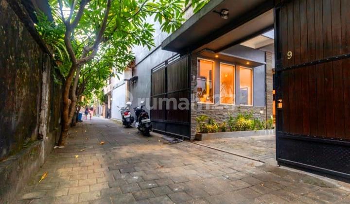 BEACH-SIDE VILLA WITH POOL STRATEGICALLY LOCATED IN SEMINYAK, BADUNG BEACH-SIDE VILLA WITH POOL STRATEGICALLY LOCATED IN SEMINYAK, BADUNG