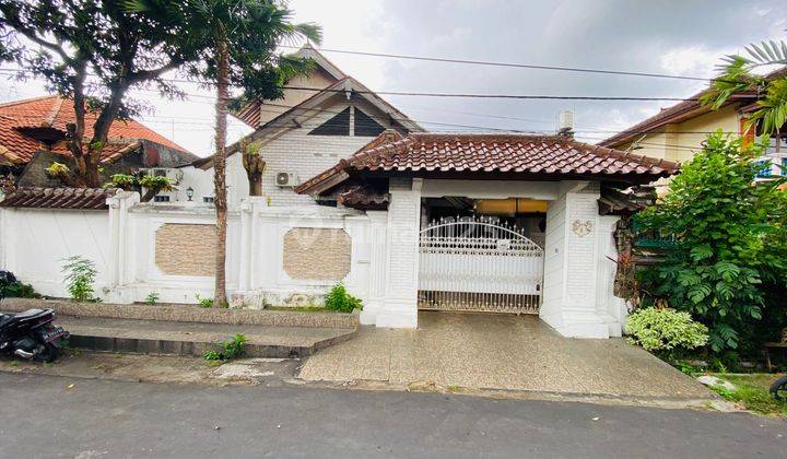 2 Storey House On Jl Bedahulu Near Shopping Center 1