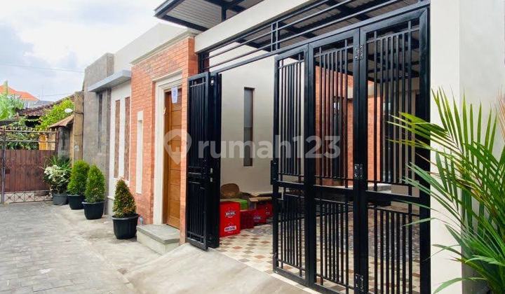 VILLA DEKAT PANTAI DENGAN KOLAM RENANG DI SANUR, DENPASAR