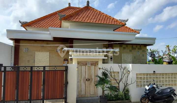 Villa Fully Furnished With Private Pool Strategis di Ubud Villa Fully Furnished With Private Pool Strategis di Ubud