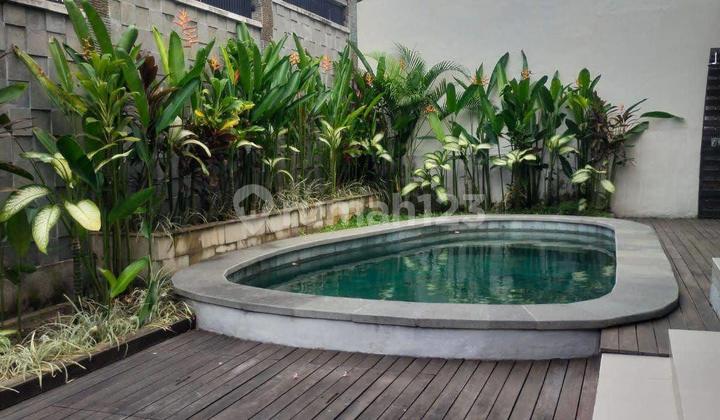 FURNISHED LUXURY HOUSE WITH SWIMMING POOL IN UMALAS, BADUNG