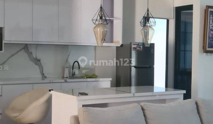 Dijual Rumah 2 Lantai Furnished SHM di Giri Loka 2, BSD City 2