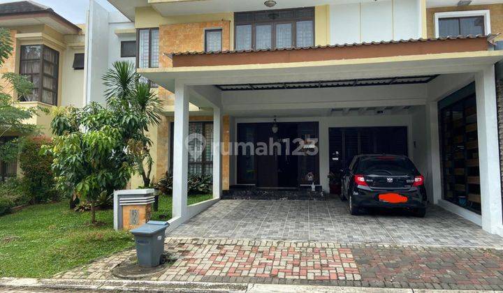 Rumah Disewakan 2 Lantai LT 240m2 LB 300m2 KT 4+1 Full Furnished di Cluster Green Cove BSD City 2