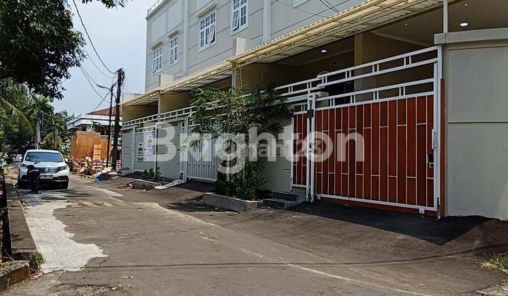 Rumah Baru 3 Lt Greenville Dekat Tanjung Duren, Jakarta Barat 2