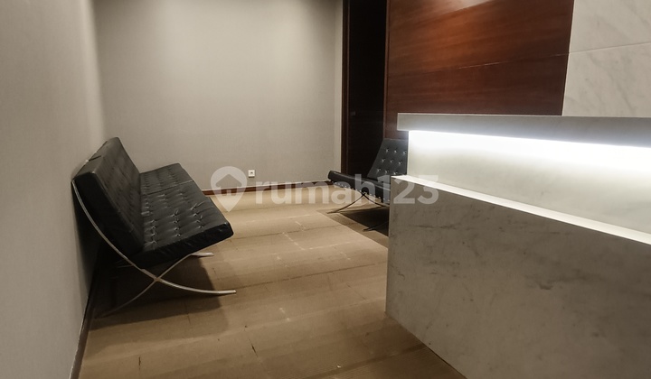 Kantor Prestisius Di Tengah Scbd! Jakarta Selatan, 221 Meter Kantor Prestisius Di Tengah Scbd! Jakarta Selatan, 221 Meter