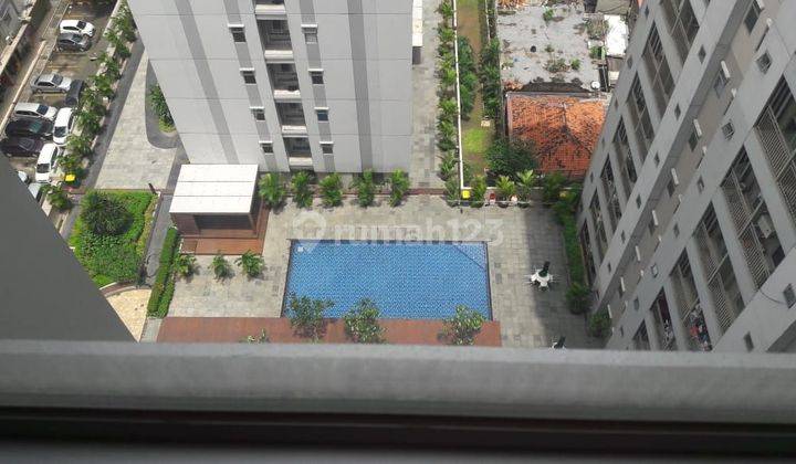 Apartemen Bagus Rapih Siap Huni 2BR, View Pool 1