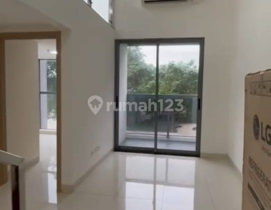 Disewakan Apartemen Sedayu City 1,5lantai Rendah,semi Furnished 1