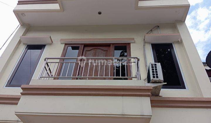 Rumah Cantik,minimalis Full Furnished Siap Huni 3 Lantai 2