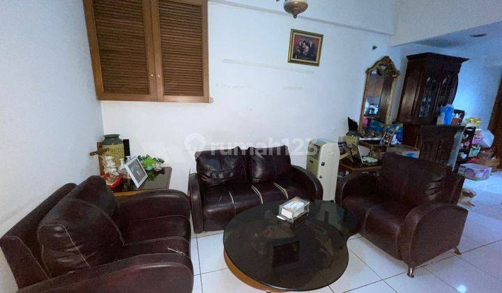 Dijual Cepat Apatemen Murah Furnished, View Pool, BR3 2