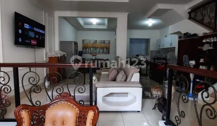 Rumah Bebas Banjir Siap Huni , Kamar 4+1 Di Kelapa Gading 2