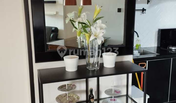 Apartemen Furnished Hook Design Korea Kamar 2 di Mediterania