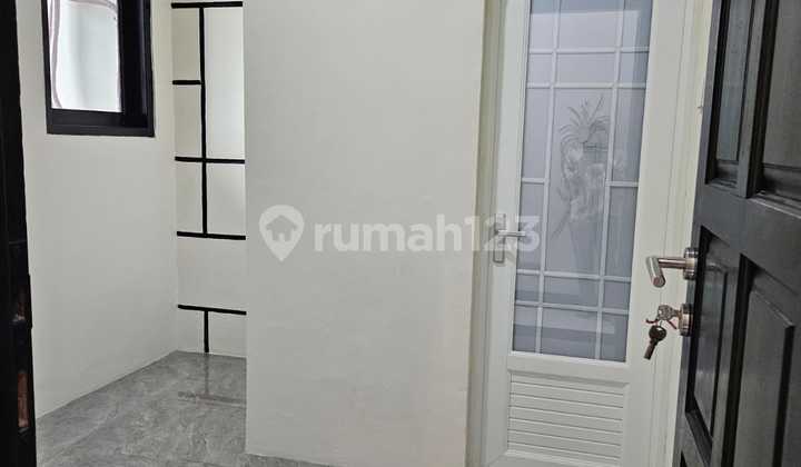 Brand New House for Rent, 9 Rooms 2
