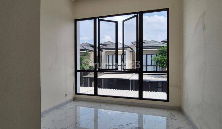 DISEWAKAN Rumah Cantik 2 Lantai Siap Huni Di Asya Jakarta Garden 2