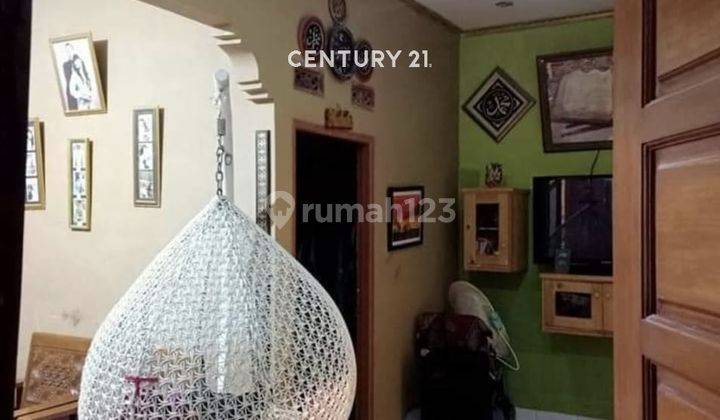 Rumah Asri Nyaman Dan Strategis Di Perum Mustika Wanasari 1