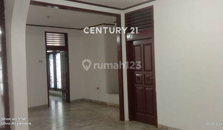 Rumah Strategis 2 Lantai Di Rawamangun Jakarta Timur 2