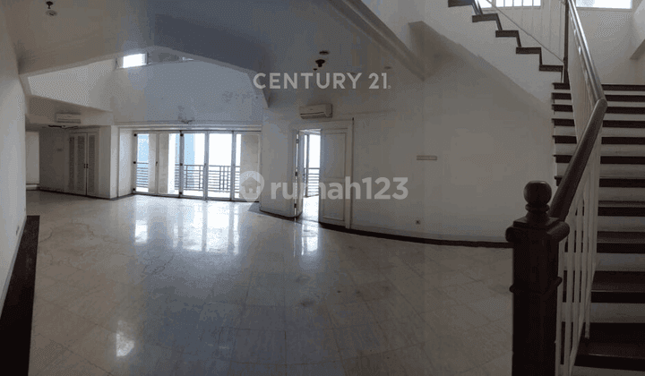 Apartemen Sudirman Tower Condominium Type 3 BR Di Jakarta Selatan 1