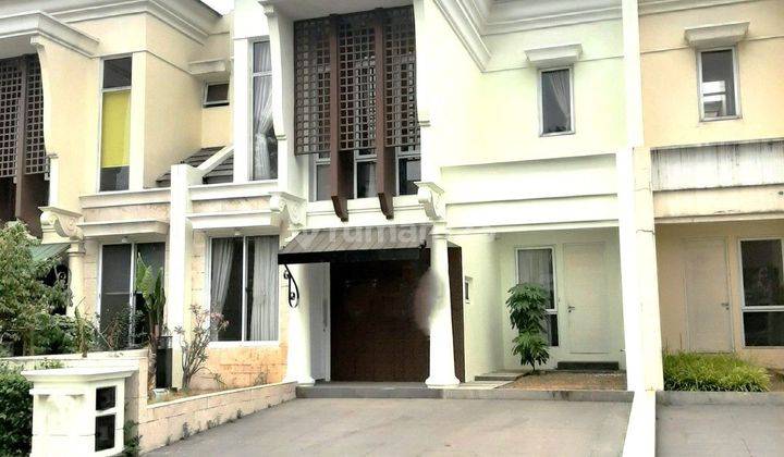 Rumah 2 lantai bagus Sudah Renovasi  1