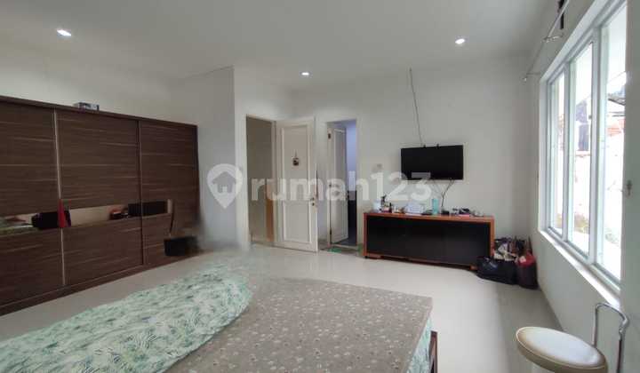 FOR SALE, READY TO OCCUPY, FURNISHED 2-STORY HOUSE IN BGH SENTUL CITY SSR737 A7 2