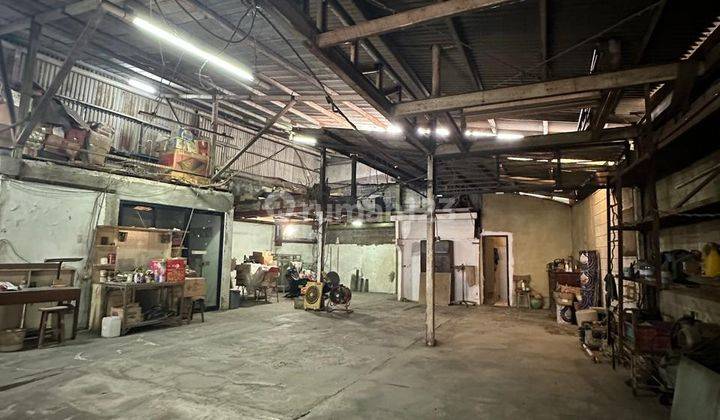 Di Jual Rumah Tua/Gudang Di Jakarta Pusat 2
