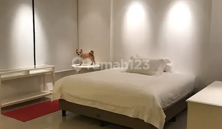 Disewakan Hampton's Park Apartment Penthouse Tower D Disewakan Hampton's Park Apartment Penthouse Tower D