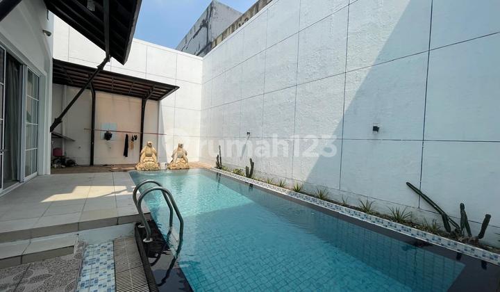 For Rent DE PARK CLUSTER DE MAJA Fully Furnished With Swimming Pool 2