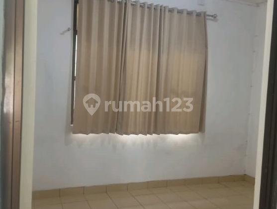 Disewakan Rumah di NusaLoka Siap Huni di Tangerang Selatan 2